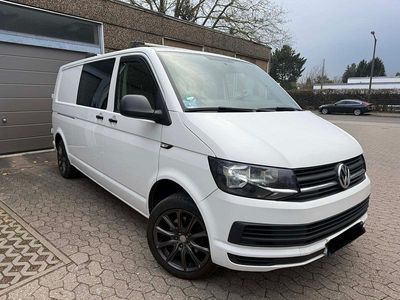 Gebraucht VW Transporter 150 PS (110 kW) 2019 Weiß Van