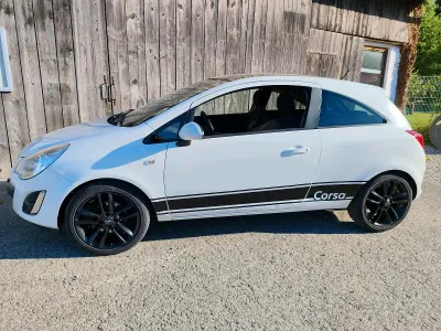 Gebraucht Opel Corsa Sport 87 PS (63 kW) 2011 Weiß Kleinwagen