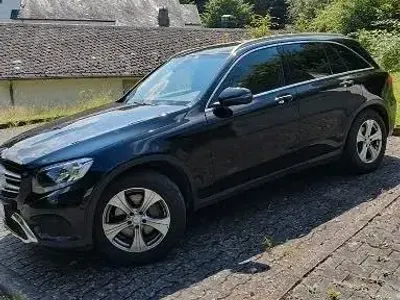 Gebraucht Mercedes GLC250 204 PS (150 kW) 2016 SUV