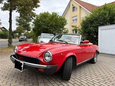 Gebraucht Fiat 124 Spider 105 PS (77 kW) 1983 Rot Cabrio
