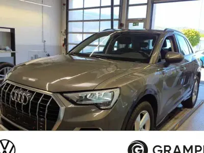 Gebraucht Audi Q3 Advanced Plus 190 PS (139 kW) 2020 Chronosgrau metallic SUV