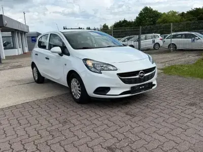 Gebraucht Opel Corsa Selection 101 PS (74 kW) 2017 Andere Kleinwagen