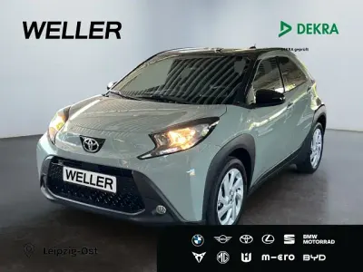 Gebraucht Toyota Aygo X 72 PS (52 kW) 2025 Beige SUV