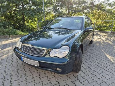 Mercedes C180