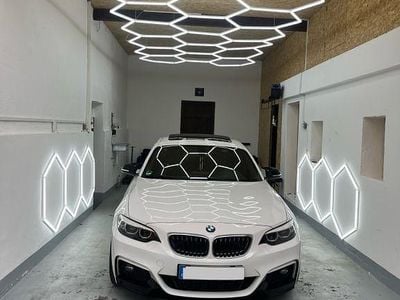 BMW 230