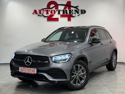 Grau Gebraucht 2022 Mercedes GLC300 AMG line SUV | 42.900 € (Fairer Preis)