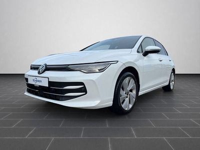 Gebraucht VW Golf VIII Style 150 PS (110 kW) 2025 Pure white Limousine