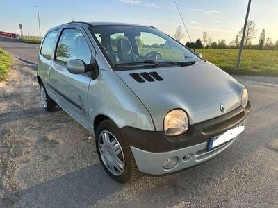 Usata Renault Twingo Elysee 58 CV (42 kW) 2006 Grigio Utilitaria