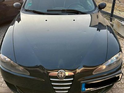Gebraucht Alfa Romeo 147 105 PS (77 kW) 2005 Schwarz Kleinwagen