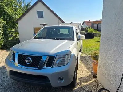 Gebraucht Nissan Navara 190 PS (139 kW) 2015 Silber Pickup