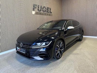 Gebraucht VW Arteon R 320 PS (235 kW) 2023 Deep black perleffekt Kombi