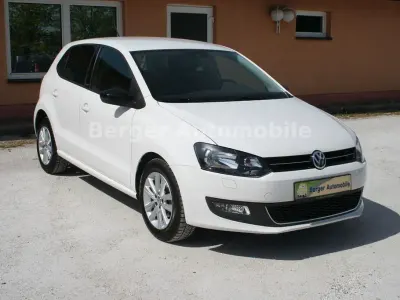 Second-hand VW Polo Style 69 CP (50 kW) 2011 Alb Hatchback