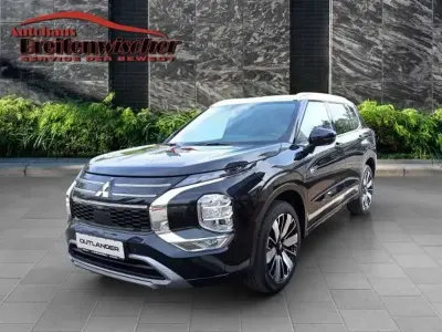 Gebraucht Mitsubishi Outlander P-HEV Top 306 PS (225 kW) 2025 Kristallschwarz / sterlingsi SUV