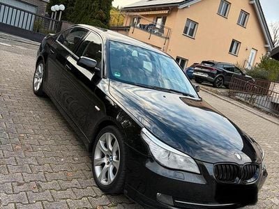 BMW 523