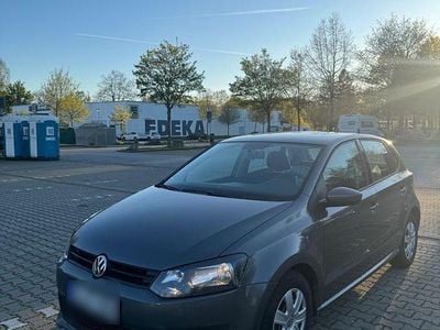 Usata VW Polo Trendline 60 CV (44 kW) 2010 Grigio Utilitaria