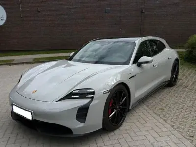 Second-hand Porsche Taycan GTS Sport Turismo 439 kW (598 CP) 2022 Gri Berlinǎ
