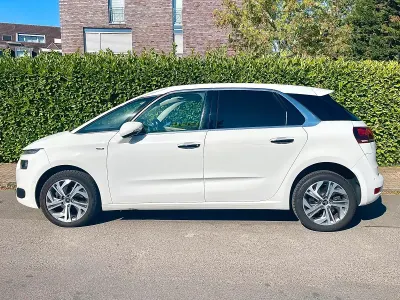 Gebraucht Citroën C4 Picasso Exclusive 120 PS (88 kW) 2016 Weiß Van / Kleinbus