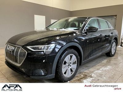 Brillantschwarz Gebraucht 2022 Audi e-tron Comfort SUV | 28.989 € (Fairer Preis)