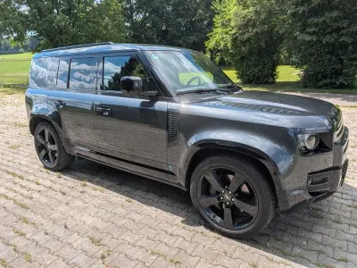 Gebraucht Land Rover Defender HSE Dynamic 249 PS (183 kW) 2022 Grau SUV