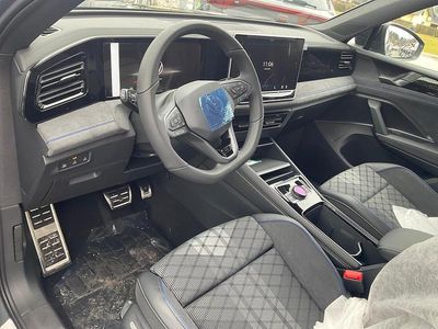 Neu VW Tiguan Style 265 PS (194 kW) 2026 Delfin grau metallic SUV