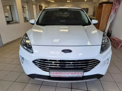 Gebraucht Ford Kuga Titanium X 120 PS (88 kW) 2024 Weiß SUV