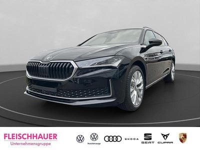 Nuova Skoda Superb Selection 193 CV (141 kW) 2026 Grigio Station wagon
