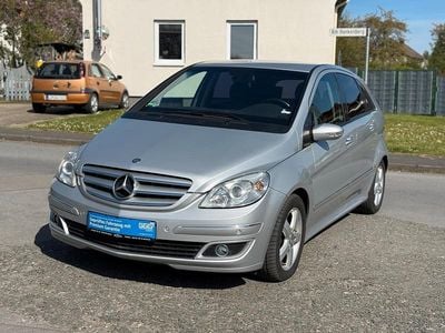 Używany Mercedes B200 140 KM (102 kW) 2005 Szary Minivan