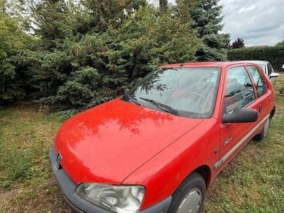 Peugeot 106