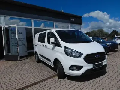 Gebraucht Ford Transit Custom Trend 131 PS (96 kW) 2018 Frostweiß Van
