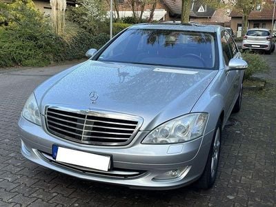 Gebraucht Mercedes S500 387 PS (284 kW) 2009 Silber Limousine