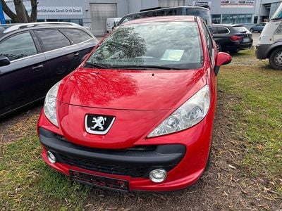 Gebraucht Peugeot 207 95 PS (69 kW) 2009 Rot Kleinwagen