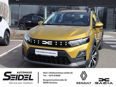 Neu Dacia Sandero Expression 122 PS (89 kW) 2026 Grün