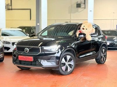 Second-hand Volvo XC40 163 CP (119 kW) 2023 Negru SUV