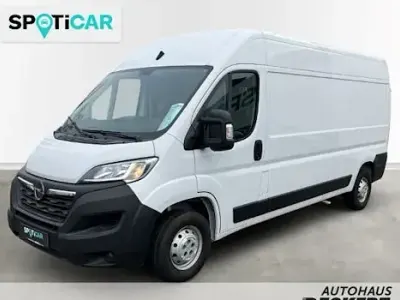 Second-hand Opel Movano Edition 140 CP (102 kW) 2022 Alb Van