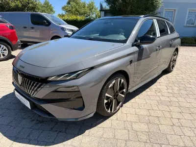 Gebraucht Peugeot 308 SW GT 131 PS (96 kW) 2026 Lackierung seleniumgrau Kombi