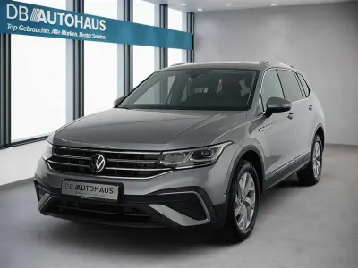 Begagnad VW Tiguan Allspace Life 150 HK (110 kW) 2023 Silver SUV