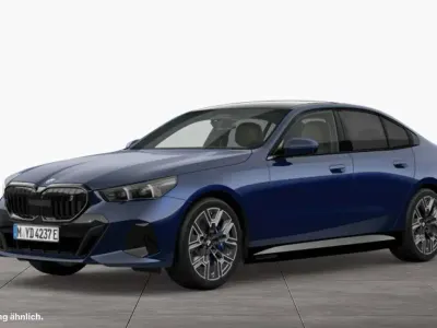 Gebraucht BMW i5 M Sport 250 kW (340 PS) 2024 Bmw individual tansanitblau Limousine