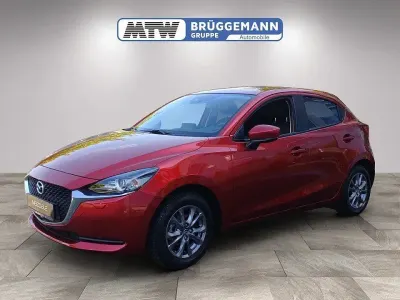 Używany Mazda 3 75 KM (55 kW) 2023 Czerwony Hatchback