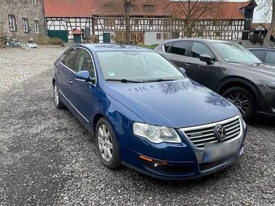 Gebraucht VW Passat 105 PS (77 kW) 2007 Blau Limousine