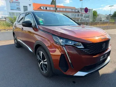 Gebraucht Peugeot 5008 GT 131 PS (96 kW) 2022 Orange SUV