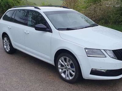 gebraucht Skoda Octavia OctaviaCombi 2.0 TDI Soleil