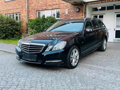 Mercedes E200
