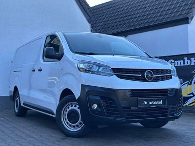 Gebraucht Opel Vivaro 122 PS (89 kW) 2022 Weiß Van / Kleinbus