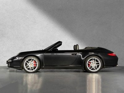 Porsche 911 Carrera 4S Cabriolet