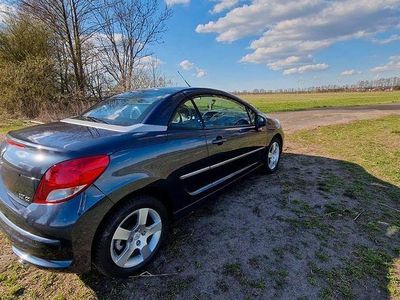 Peugeot 207 CC