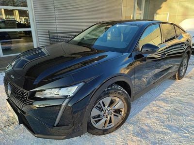 Neu Peugeot 408 Allure 136 PS (100 kW) 2025 Lackierung schwarz perla nera/typ aussenverkleidung metalliclackierung SUV