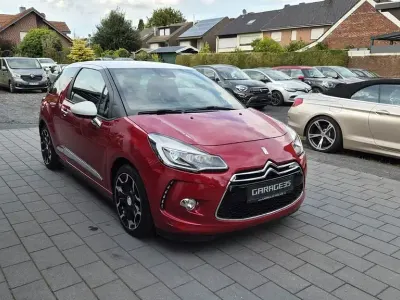 Gebraucht Citroën DS3 Sport Chic 120 PS (88 kW) 2015 Rot Kleinwagen