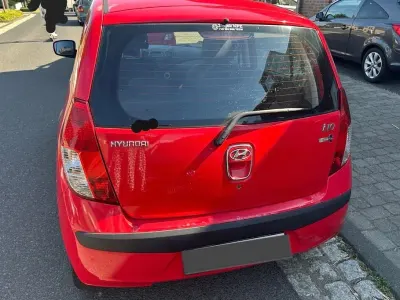 Gebraucht Hyundai i10 Classic 67 PS (49 kW) 2010 Rot Kleinwagen