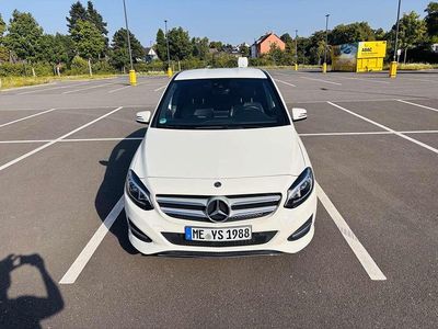 Mercedes B220