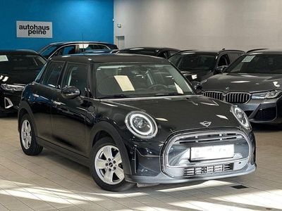Schwarz Gebraucht 2022 Mini Cooper Essential Kleinwagen | 20.797 € (Guter Preis)